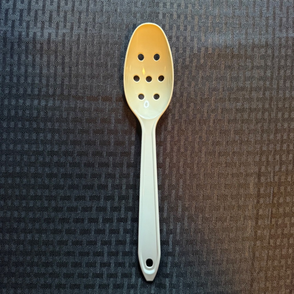 Hulzer Item No 1700 White Slotted Spoon Serving Kitchen Utensil Made in USA
